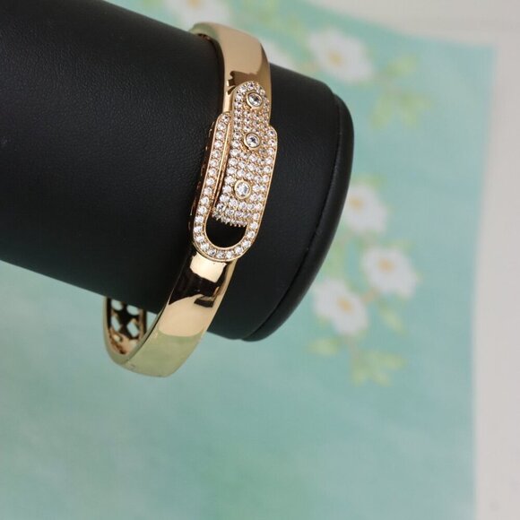 Elegant Rose Gold Safety Pin Style Bangle with Sparkling Stones, XPBL0525 - Picture 9 of 12